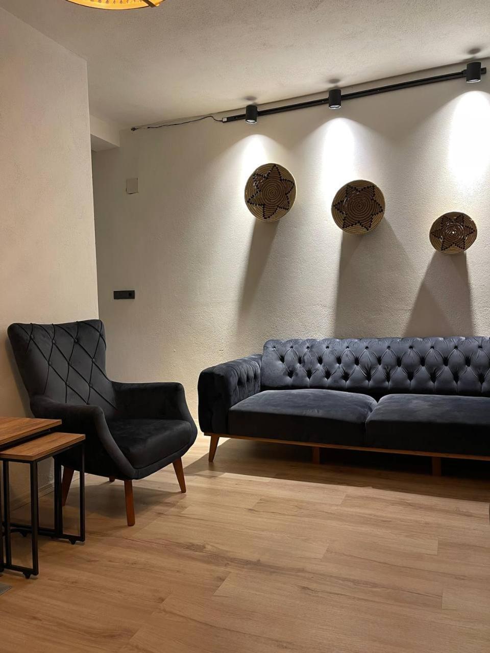 פאטהיה Aden Suit Apart Otel מראה חיצוני תמונה